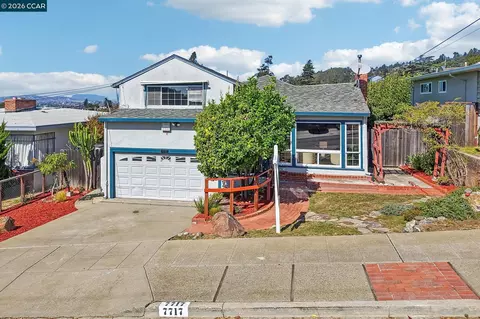 7717 Eureka Ave, El Cerrito, CA 94530