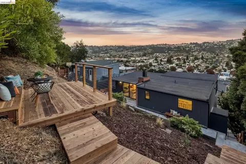 Exterior - 953 Hillside Ave, Albany, CA 94706 photo 13 of 17