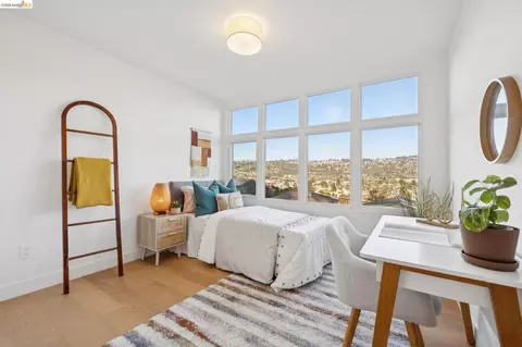 Bedroom - 953 Hillside Ave, Albany, CA 94706 photo 3 of 7