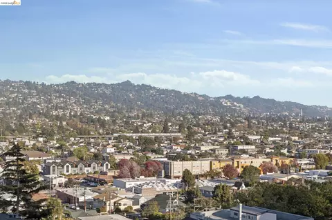 View/Area - 953 Hillside Ave, Albany, CA 94706 photo 2 of 5