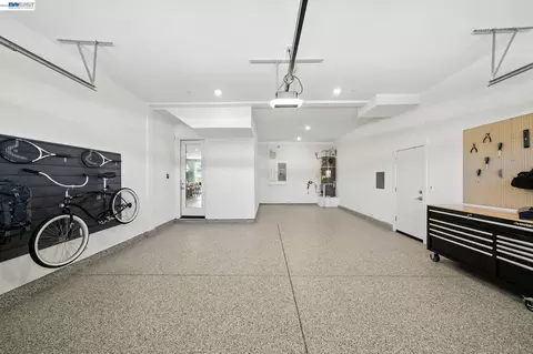 Entry Way - 4225 Langley Rd, Dublin, CA 94568 photo 3 of 4