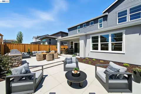 Exterior - 4225 Langley Rd, Dublin, CA 94568 photo 7 of 10