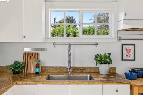 Kitchen - 2756 Acton St, Berkeley, CA 94702 photo 2 of 3