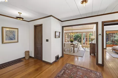 Entry Way - 80 Hazel Rd, Berkeley, CA 94705 photo 3 of 6