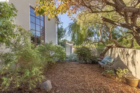 Exterior - 80 Hazel Rd, Berkeley, CA 94705 photo 8 of 39