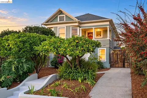 1824 E 24th St, Oakland, CA 94606