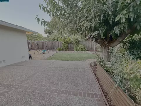 Exterior - 926 Sassel Ave, Concord, CA 94518 photo 6 of 15