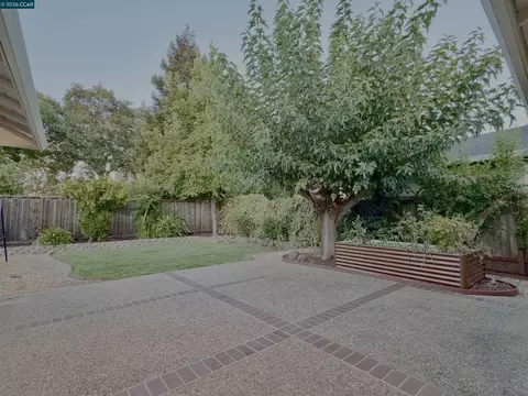 Exterior - 926 Sassel Ave, Concord, CA 94518 photo 5 of 15