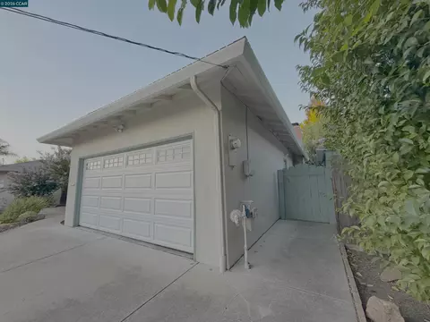 Exterior - 926 Sassel Ave, Concord, CA 94518 photo 15 of 15