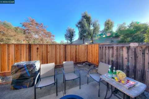 Exterior - 123 Coventry, Hercules, CA 94547 photo 6 of 6