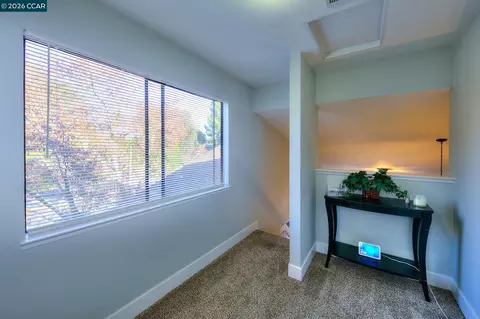 Entry Way - 123 Coventry, Hercules, CA 94547 photo 5 of 5