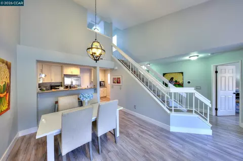 Dining - 123 Coventry, Hercules, CA 94547 photo 3 of 5