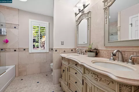 Bath - 7080 Inclined Pl, Dublin, CA 94568 photo 5 of 5