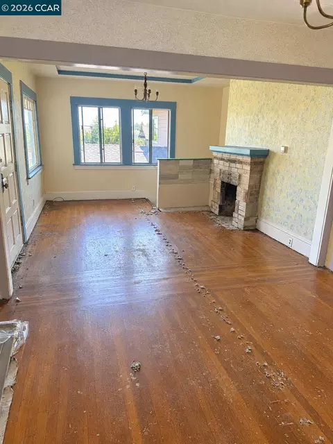 4 Green St, Martinez, CA 94553 photo 5