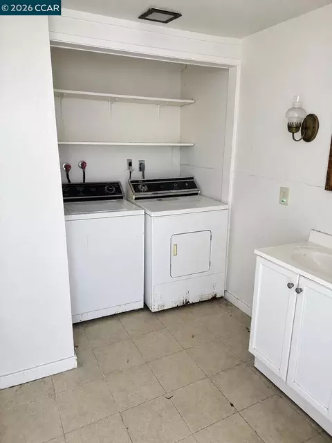 4 Green St, Martinez, CA 94553 photo 8