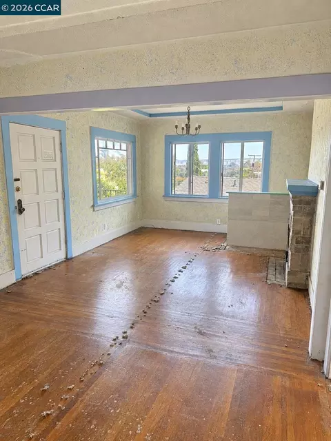 4 Green St, Martinez, CA 94553 photo 4