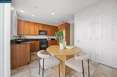 Other - 570 Terrano Ct, Fairfield, CA 94534 photo 4 of 7