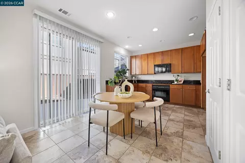 Other - 570 Terrano Ct, Fairfield, CA 94534 photo 3 of 7