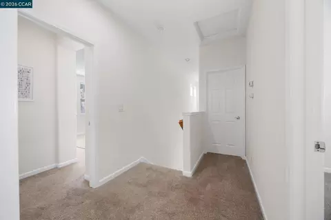 Entry Way - 570 Terrano Ct, Fairfield, CA 94534 photo 3 of 4