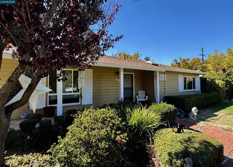 60 Stevenson Dr, Pleasant Hill, CA 94523