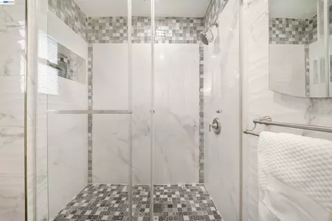 Bath - 1140 Gilbert Ct, Fremont, CA 94536 photo 4 of 6