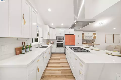 Kitchen - 1140 Gilbert Ct, Fremont, CA 94536 photo 4 of 9