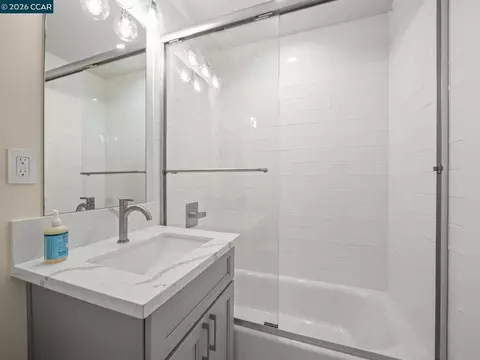 Bath - 7890 Firebrand Dr, Dublin, CA 94568 photo 2 of 5