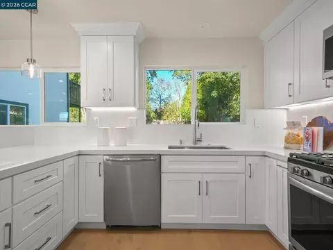 Kitchen - 7890 Firebrand Dr, Dublin, CA 94568 photo 4 of 5
