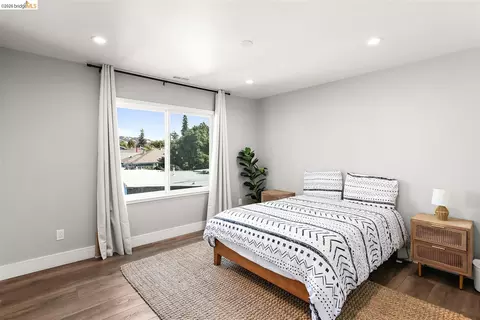 Bedroom - 464 E 14th St, San Leandro, CA 94577 photo 1 of 5