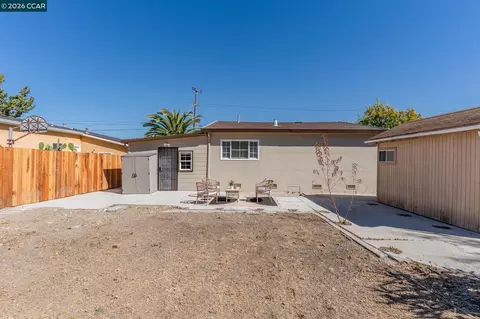 Exterior - 160 Tennent Ave, Pinole, CA 94564 photo 8 of 13