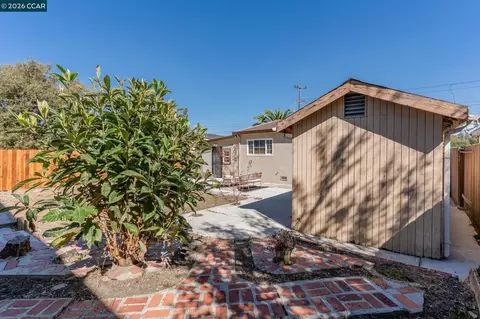 Exterior - 160 Tennent Ave, Pinole, CA 94564 photo 5 of 13