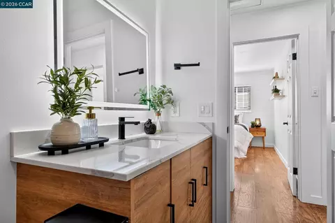 Bath - 160 Tennent Ave, Pinole, CA 94564 photo 3 of 3