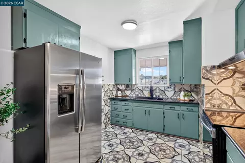 Kitchen - 160 Tennent Ave, Pinole, CA 94564 photo 1 of 5