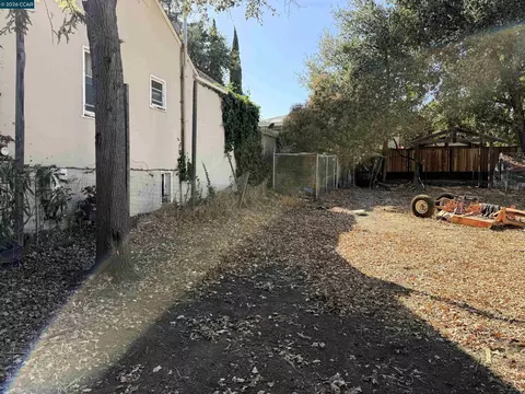 1341 Veale Ave, Martinez, CA 94553 photo 5