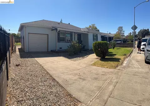 4440 Orinda, Sacramento, CA 95820