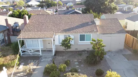 View/Area - 2223 Lessley Ave, Castro Valley, CA 94546 photo 6 of 10