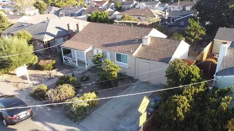 View/Area - 2223 Lessley Ave, Castro Valley, CA 94546 photo 4 of 10