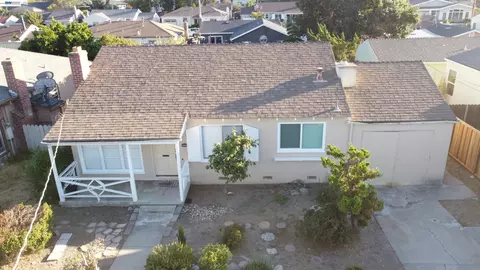 View/Area - 2223 Lessley Ave, Castro Valley, CA 94546 photo 5 of 10