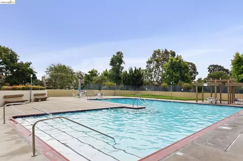 Exterior - 3153 Gilbert, Alameda, CA 94502 photo 5 of 6