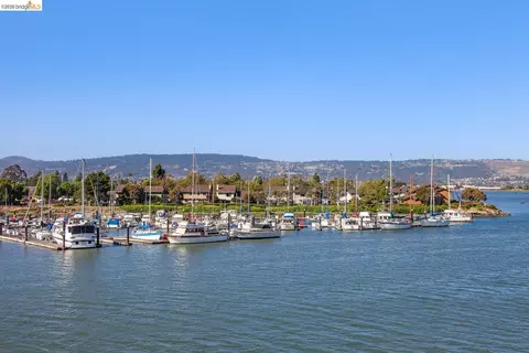 View/Area - 3153 Gilbert, Alameda, CA 94502 photo 1 of 1