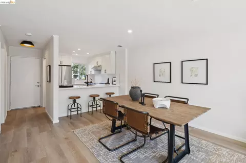 Dining - 3153 Gilbert, Alameda, CA 94502 photo 1 of 4