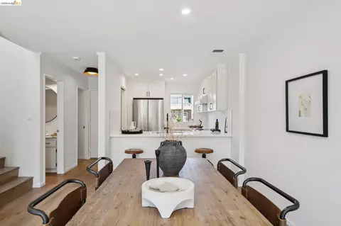 Dining - 3153 Gilbert, Alameda, CA 94502 photo 3 of 4