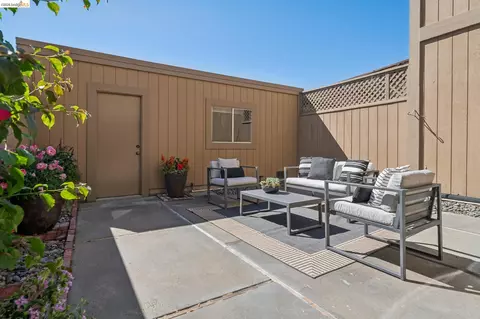 Exterior - 3153 Gilbert, Alameda, CA 94502 photo 4 of 6