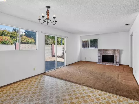 Living - 44508 Japala Pl, Fremont, CA 94539 photo 4 of 6