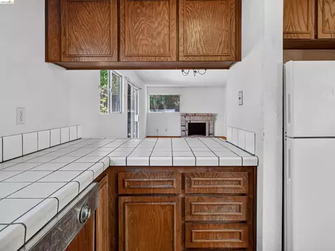 Kitchen - 44508 Japala Pl, Fremont, CA 94539 photo 5 of 5