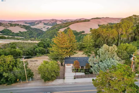 Other - 26700 Fairview Ave, Hayward, CA 94542 photo 19 of 24