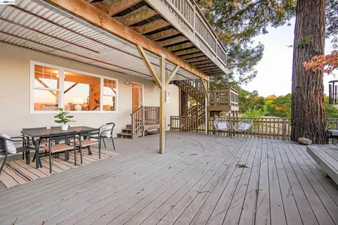 Exterior - 26700 Fairview Ave, Hayward, CA 94542 photo 5 of 37
