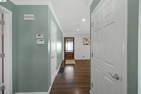 Entry Way - 26700 Fairview Ave, Hayward, CA 94542 photo 1 of 4