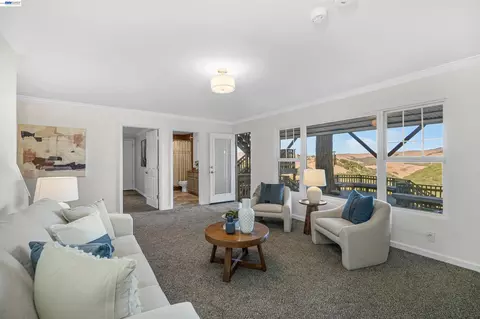 Living - 26700 Fairview Ave, Hayward, CA 94542 photo 6 of 6