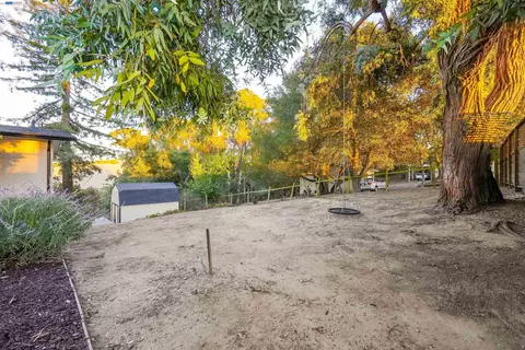 Exterior - 26700 Fairview Ave, Hayward, CA 94542 photo 15 of 37